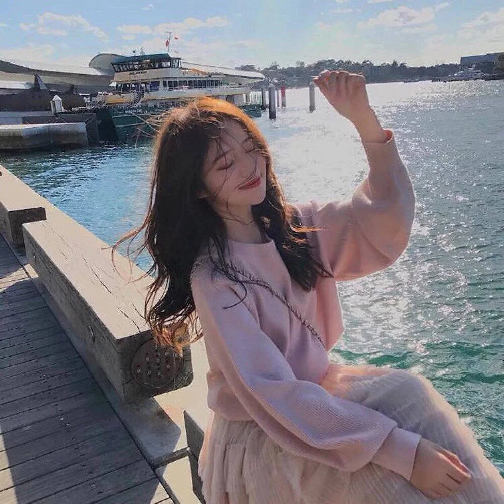 我毕业了,但...... 海报