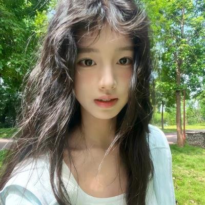 火红的青春 海报